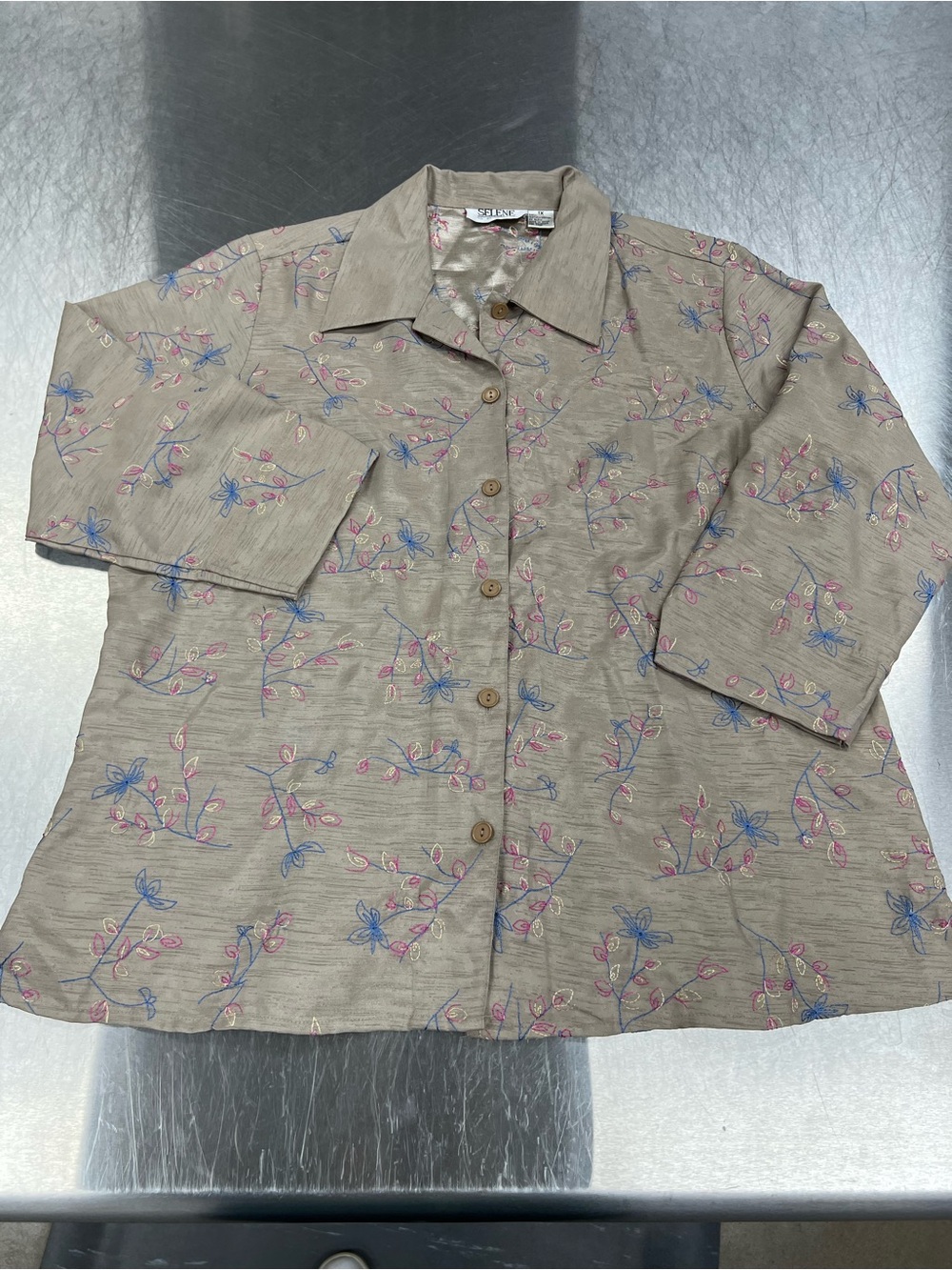 Selene Sport Taupe Floral Embroidered Button-Front Top Women’s 1X